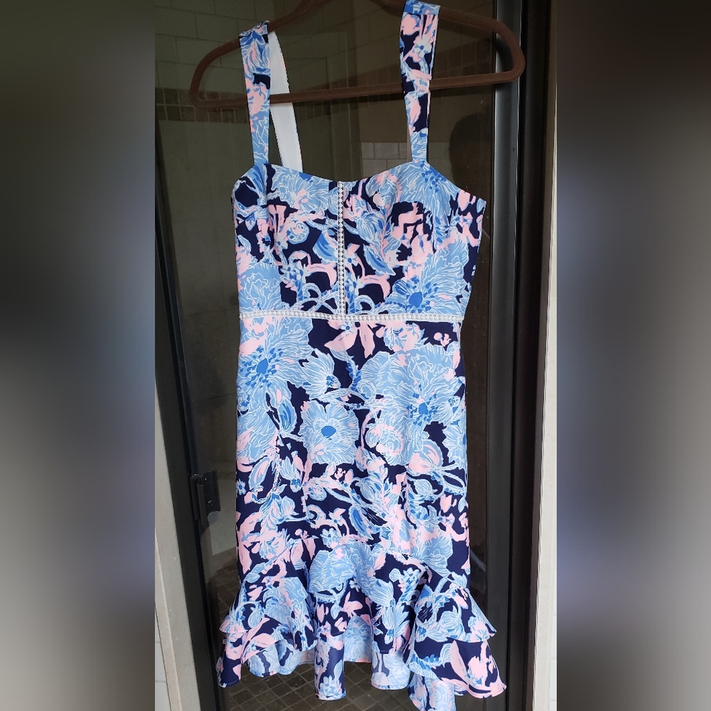 Sample Avalyn Lilly Pulitzer dress
